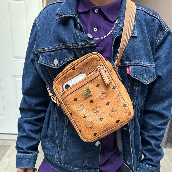 Mini MCM Klassik Cognac Crossbody - Picture 7 of 10